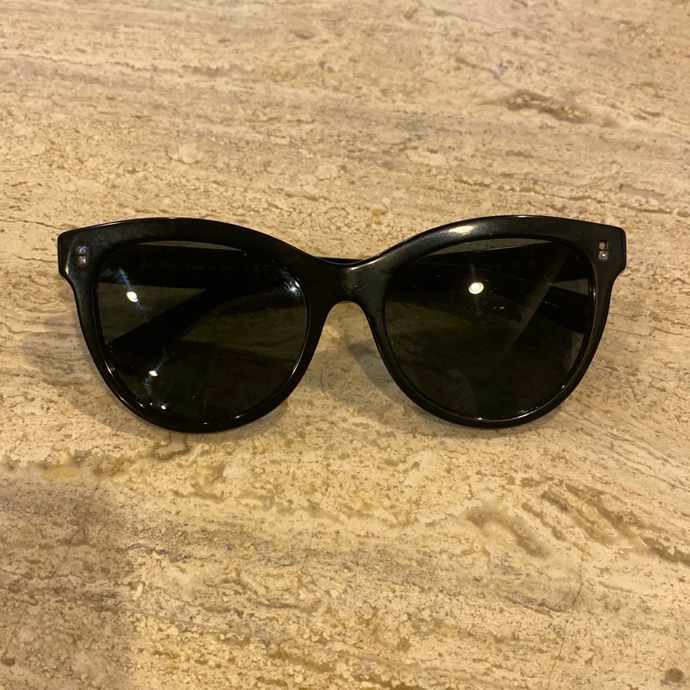 Authentic Valentino Sunglasses. Case not included. Classic, flattering shape.